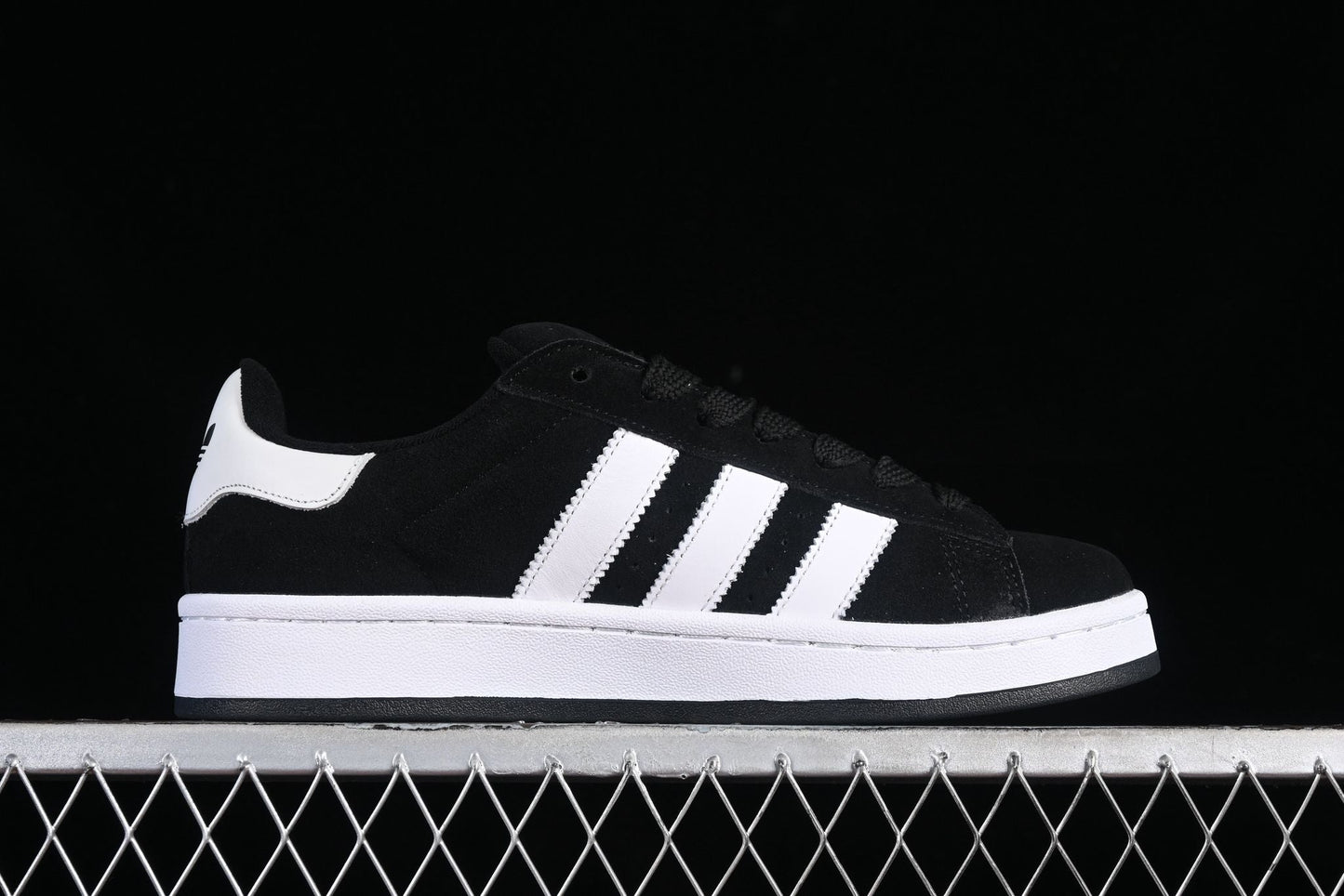Adidas campus 00s black and white
