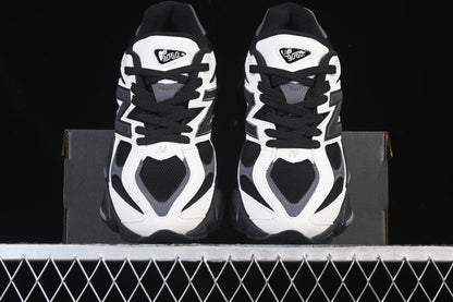 NB 9060 Black and White